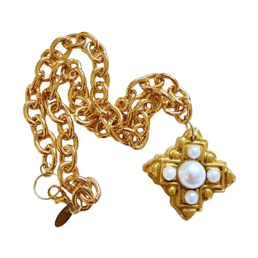 HTJ Ellie Pearl Cross Necklace