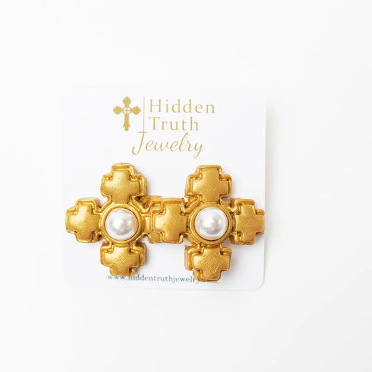 Becky Pearl Studs HTJ earrings