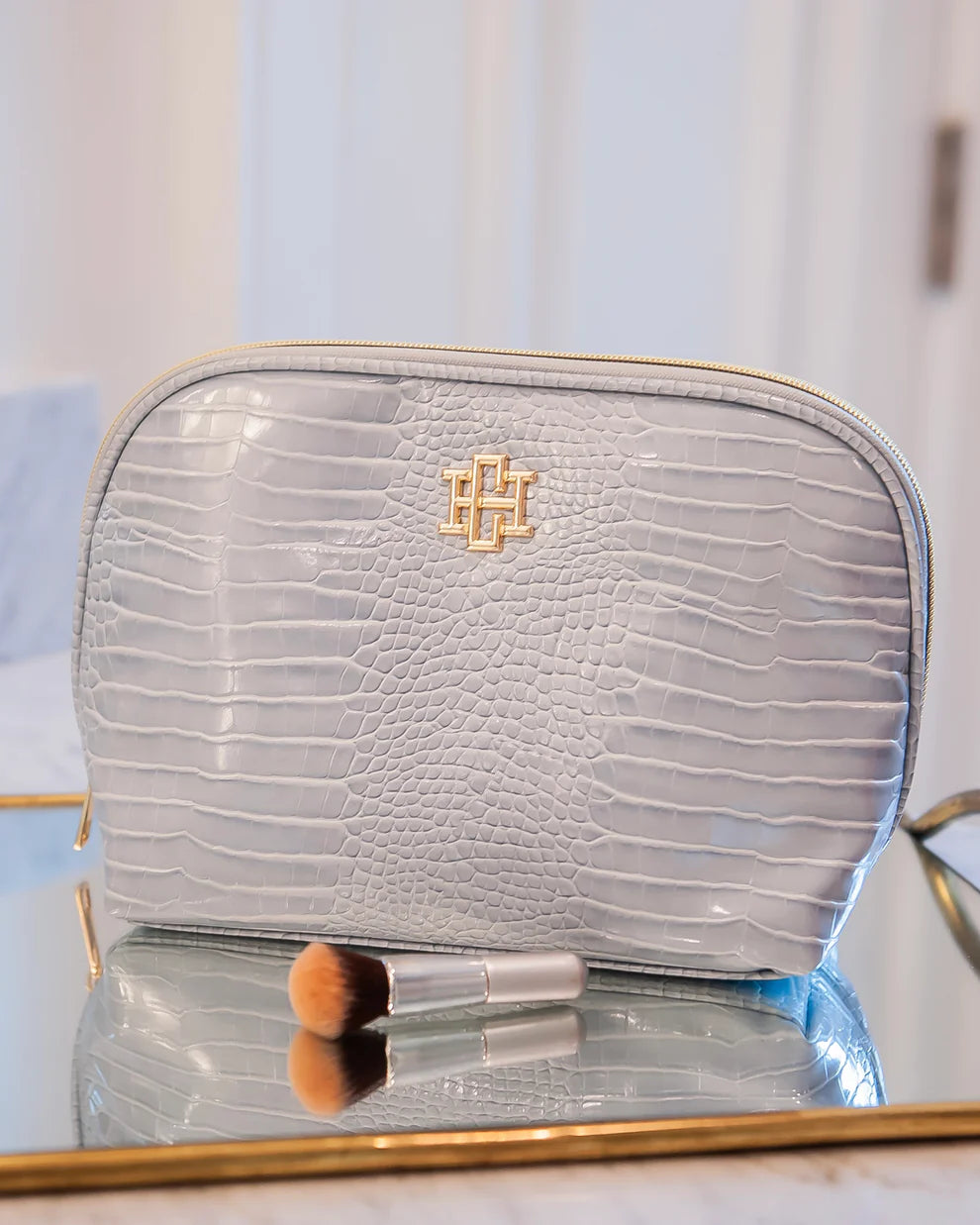 CH Capri Large pouch